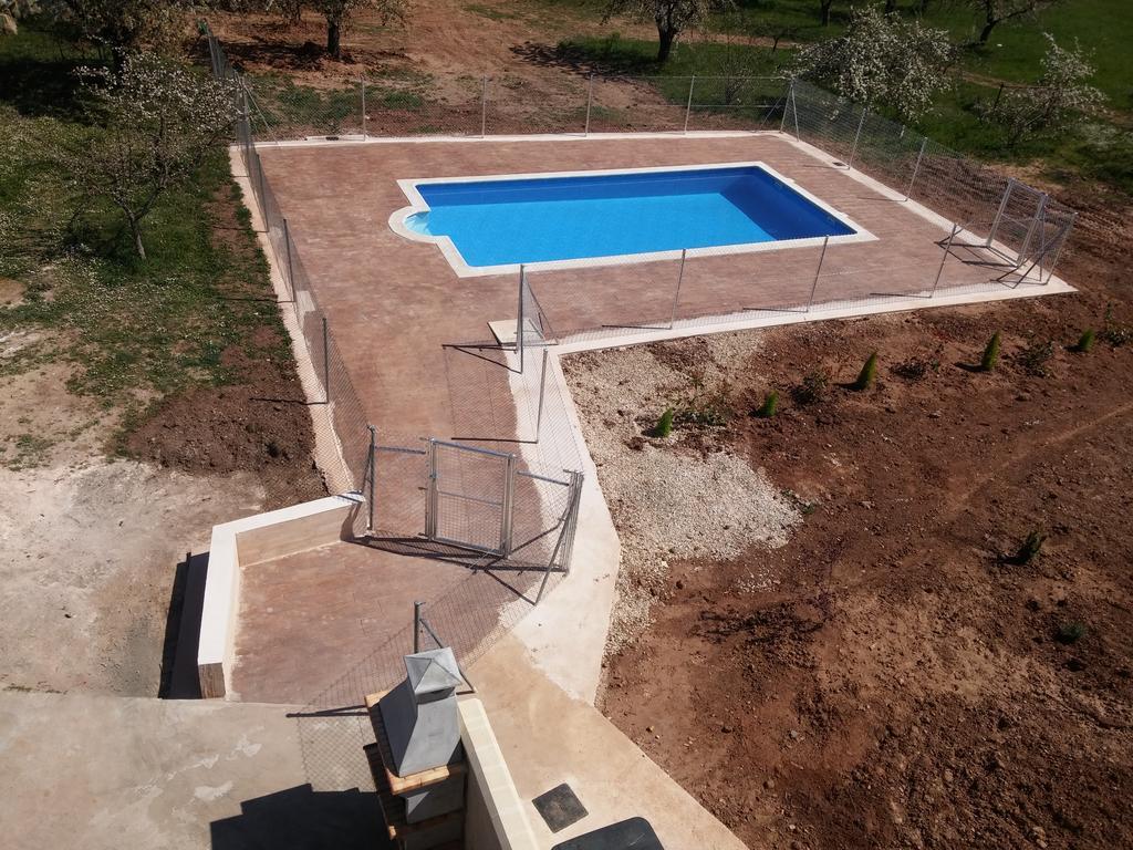 Puerta De Caderechas Villa Terminon ภายนอก รูปภาพ