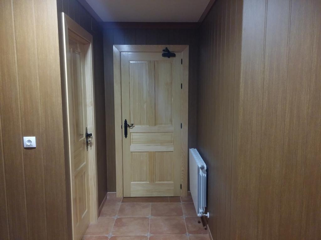 Puerta De Caderechas Villa Terminon ภายนอก รูปภาพ